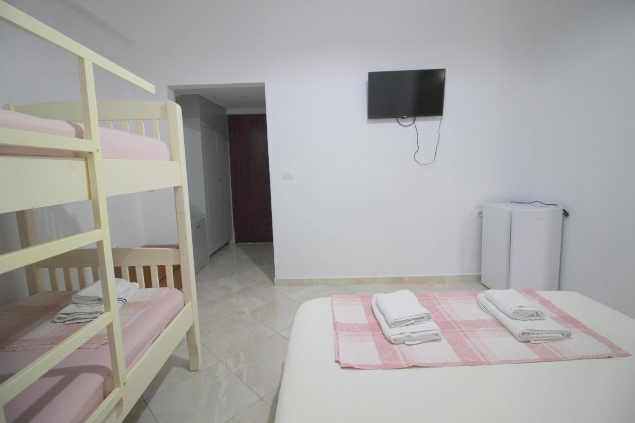 Andy Apartments Σαράντα Εξωτερικό φωτογραφία